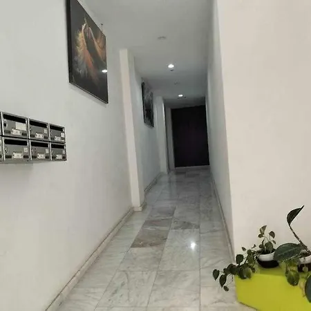 Loft Old Couples Getaway Apartment *