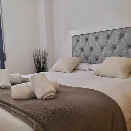 Loft Old Couples Getaway Alicante